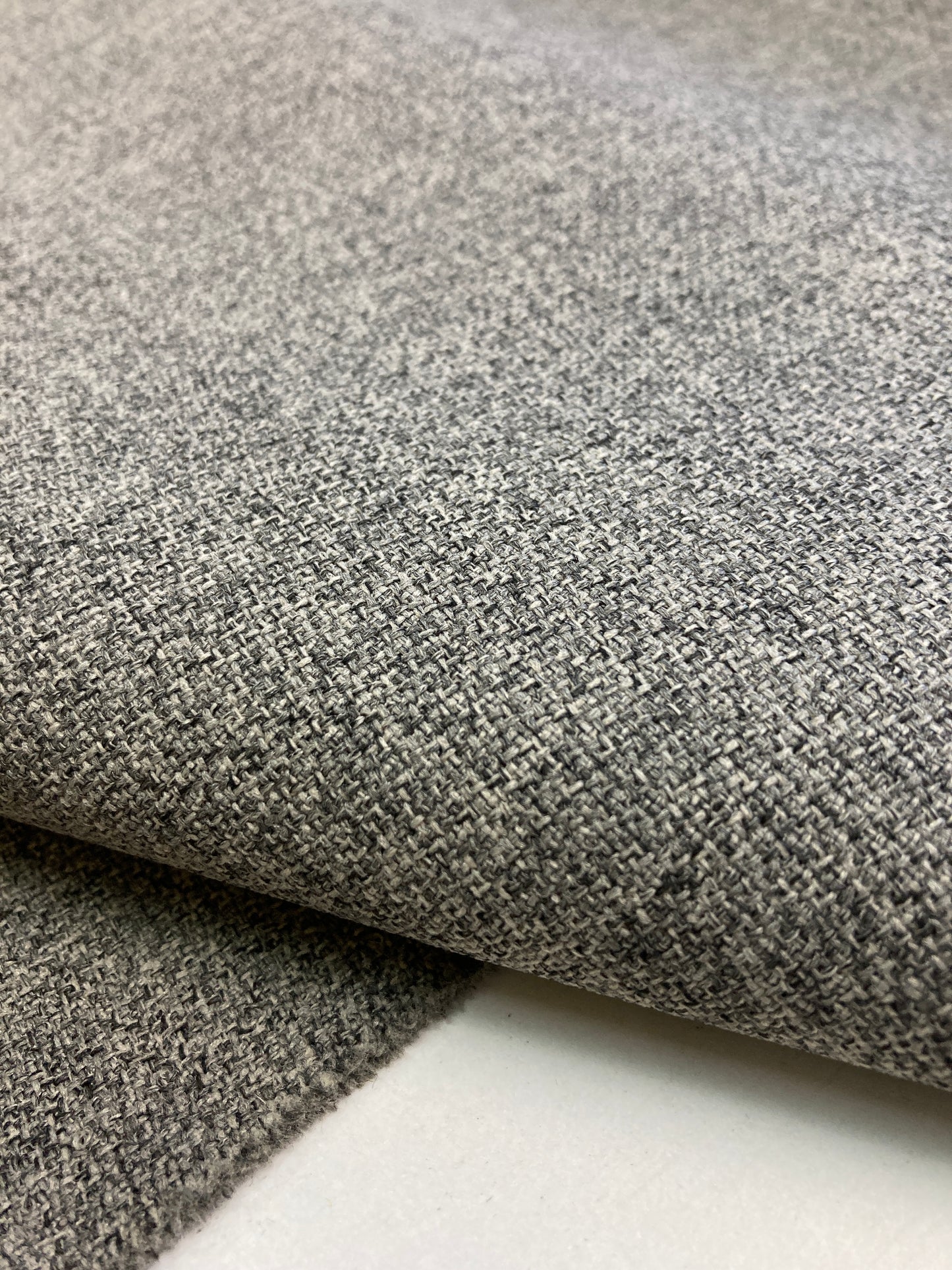 Gabriel Step Melange 100% Trevira CS meubelstof