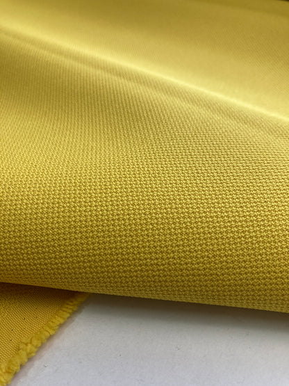 Fidivi Alba Italiaanse Stoffeerstof – Elegantie en Duurzaamheid voor Projectgebruik.