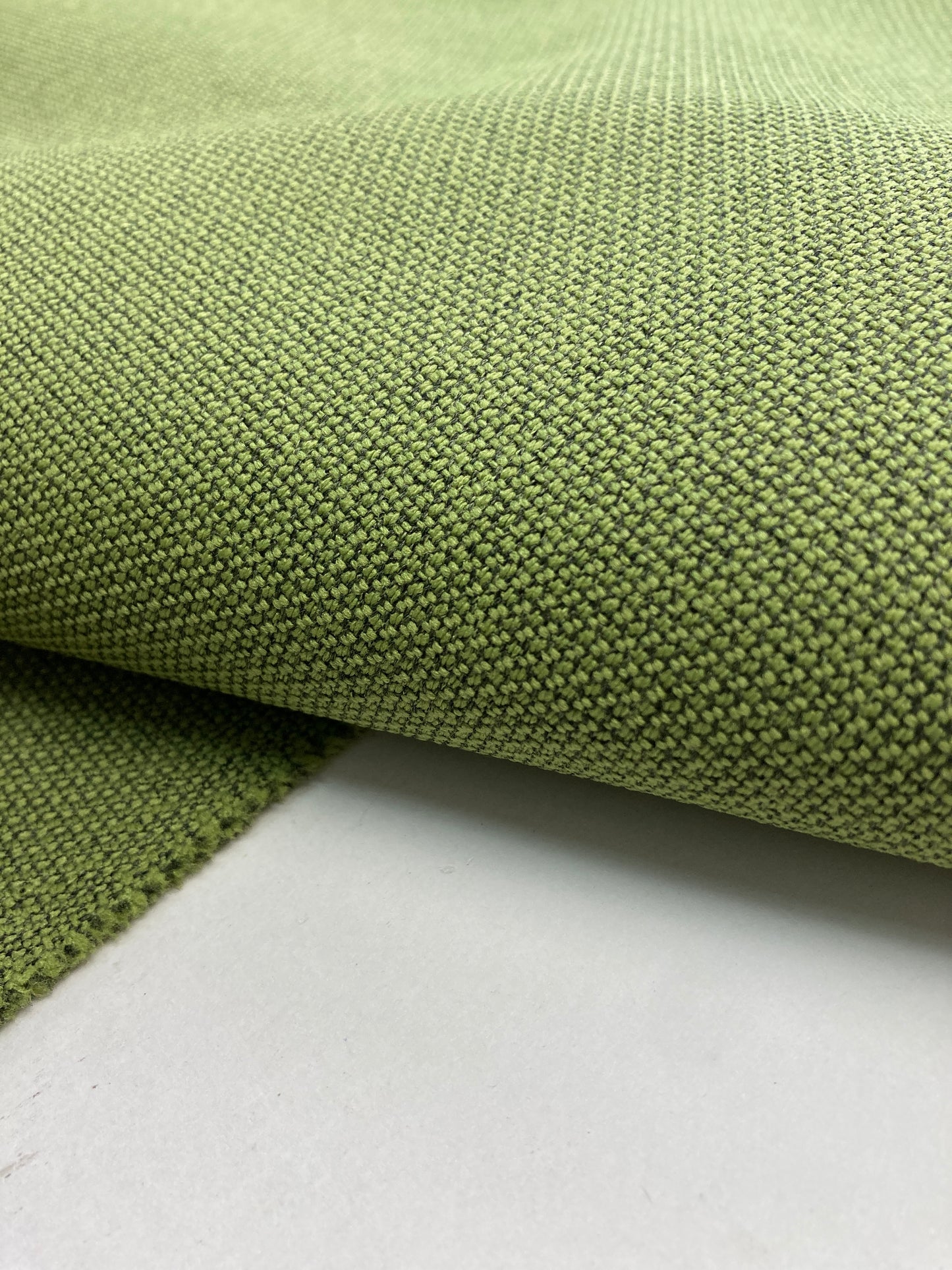 Gabriel Cura Design door Ruth Greenup | meubelstof