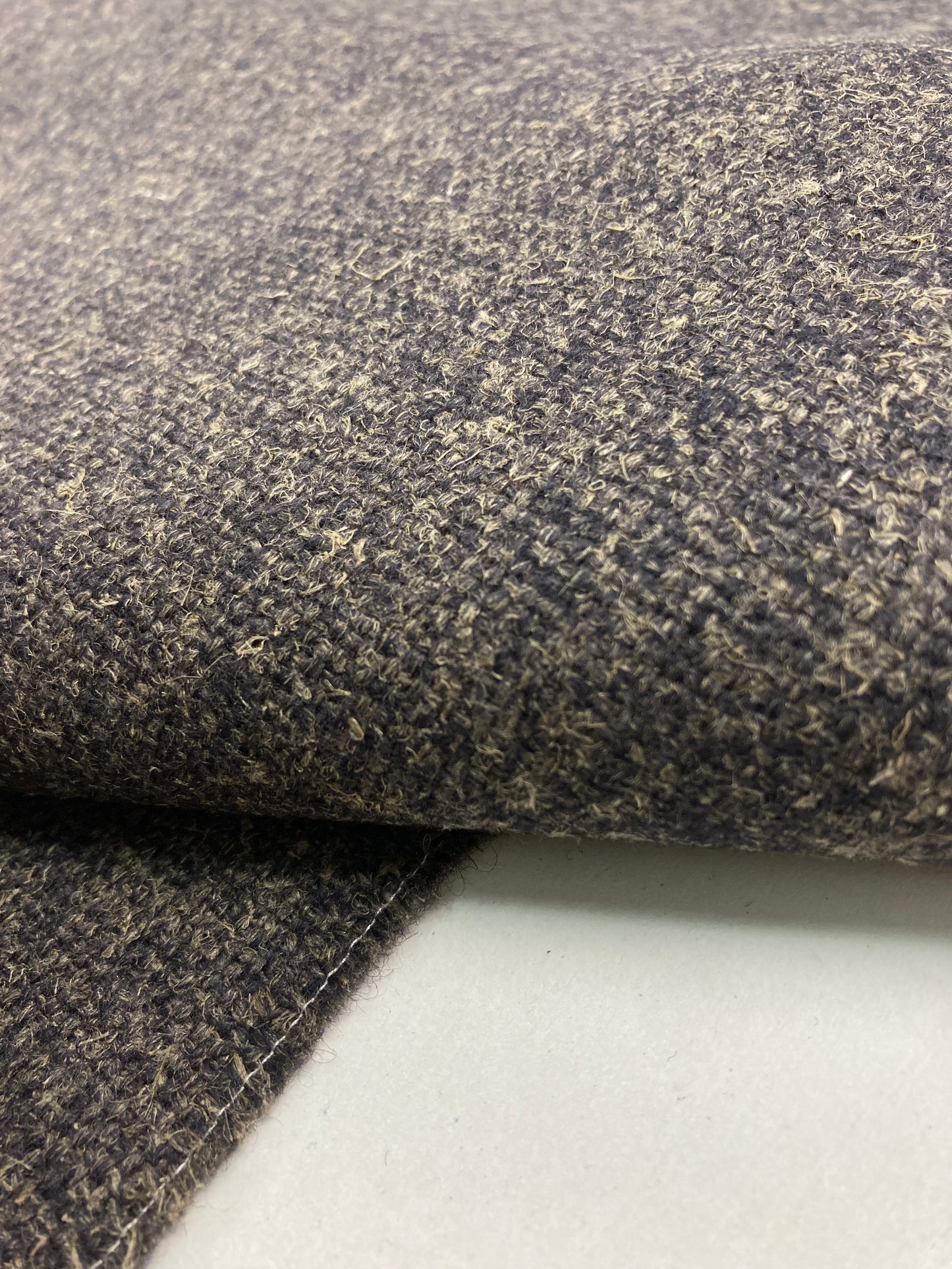 Camira Hemp – Milieuvriendelijke hennep- en wollen bekledingsstof