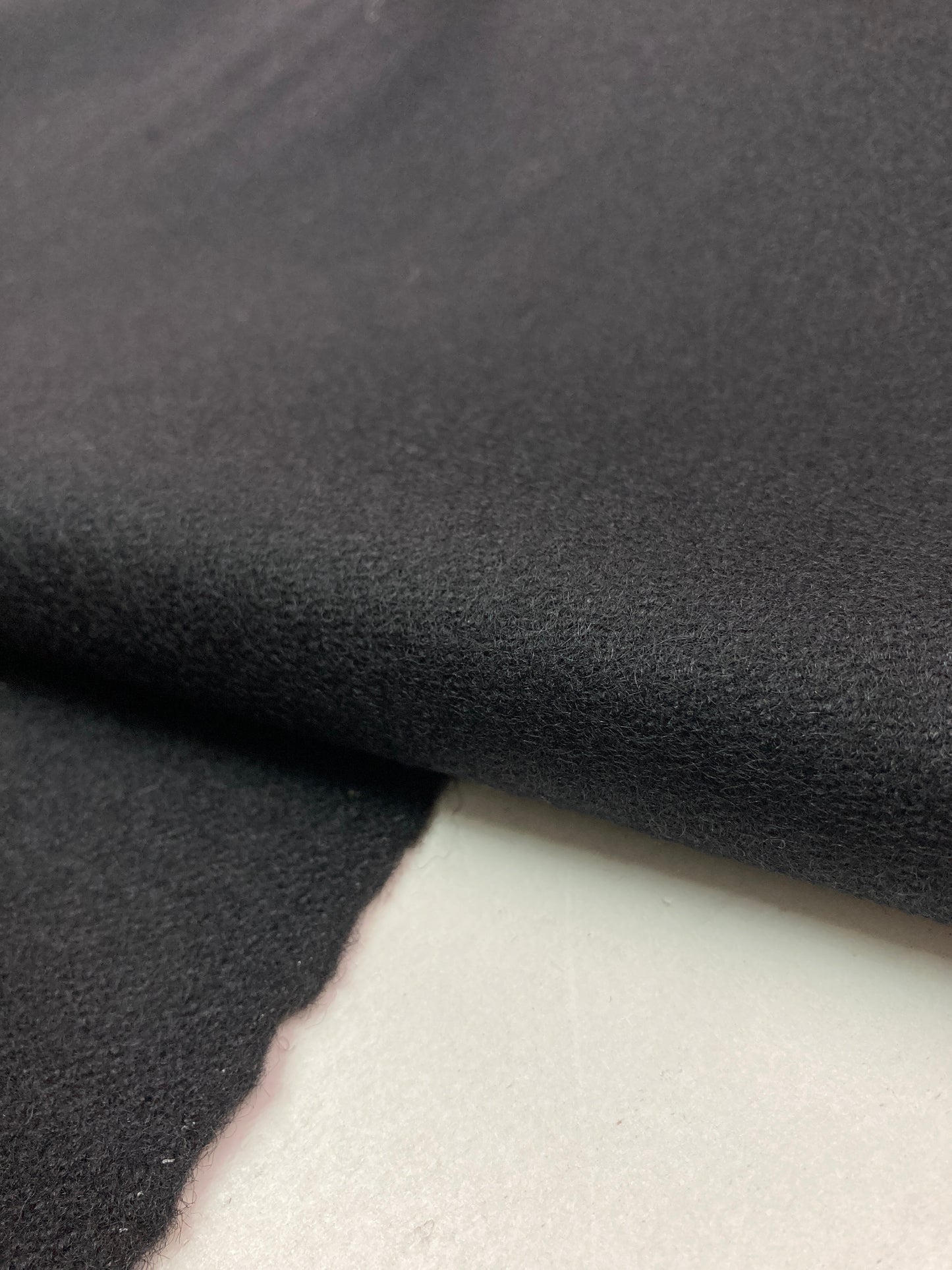 Camira Synergy | Ultra-high performance wollen stof uit Engeland