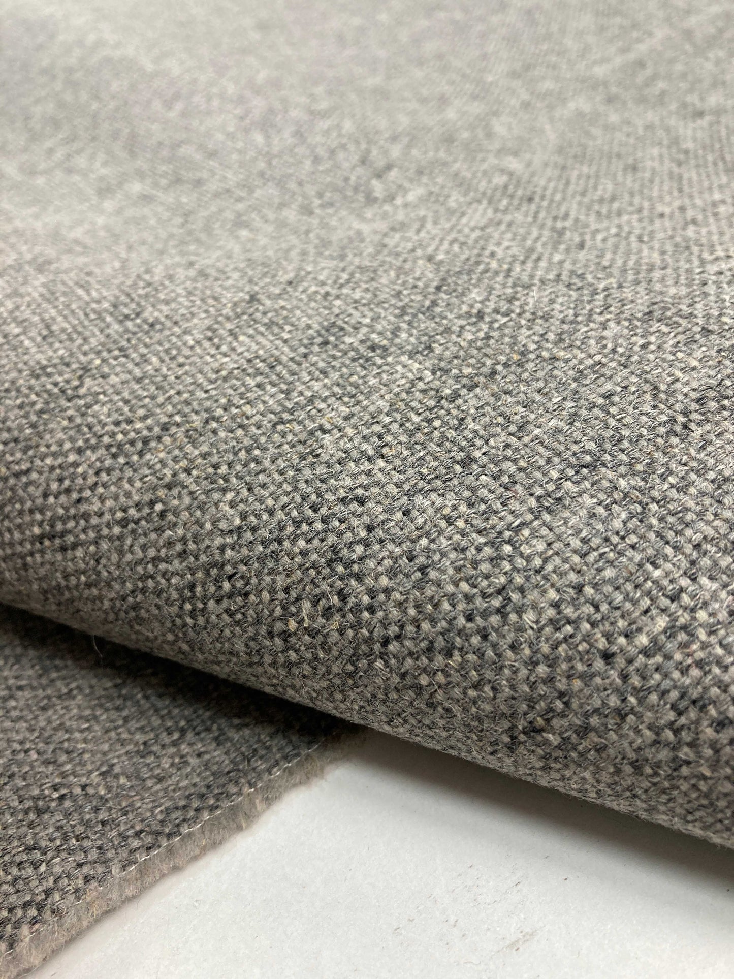 Camira Main Line Flax – Ecologische meubelstof van wol en linnen.