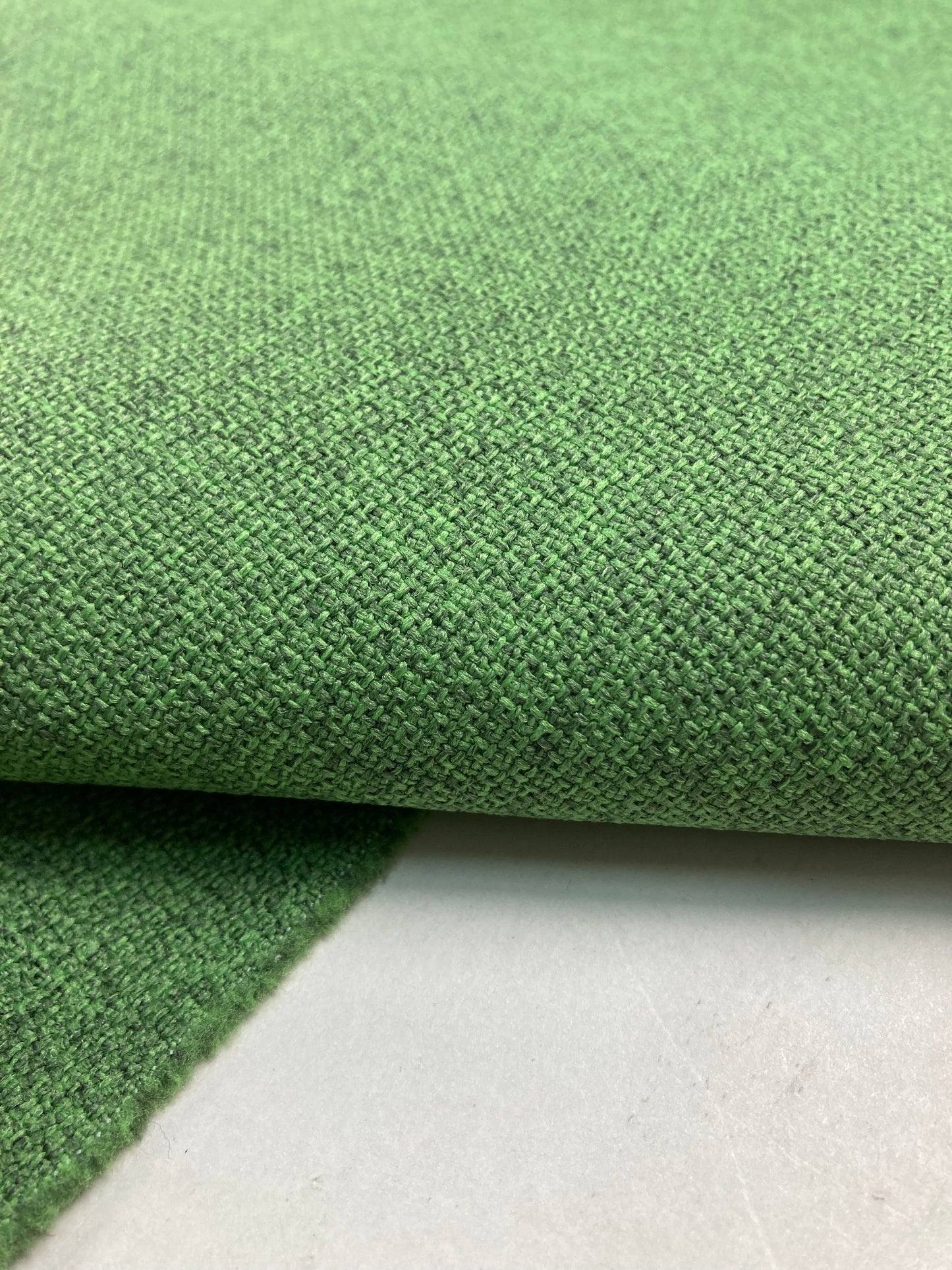 Gabriel Step Melange 100% Trevira CS meubelstof
