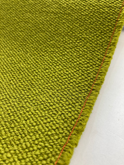 Kvadrat Vidar 4-stof – Diepe textuur en intense kleuren voor verfijnde interieurs. 